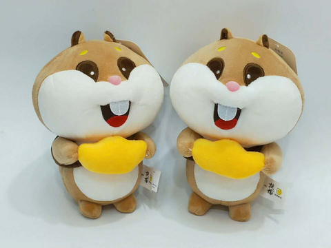 小松鼠毛絨玩具公仔玩偶